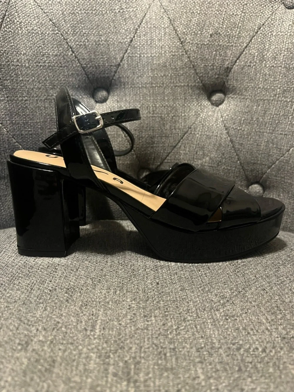 Unisa Black Platform Heels with Cross-Strap and Ankle Buckle - Picture 4 of 6